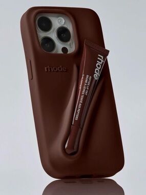 LNIB rhode iPhone 13 Pro Espresso Peptide Lip Holder Silky Silicone Case